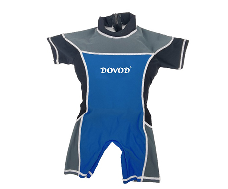 kids floating wetsuit